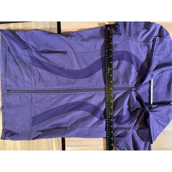 Lululemon In Stride Athletic Jacket - Picture 7 of 7